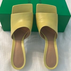 Bottega Venta Sandal (Pear)